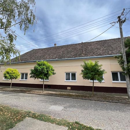 Bezdan Guesthouse Eksteriør bilde