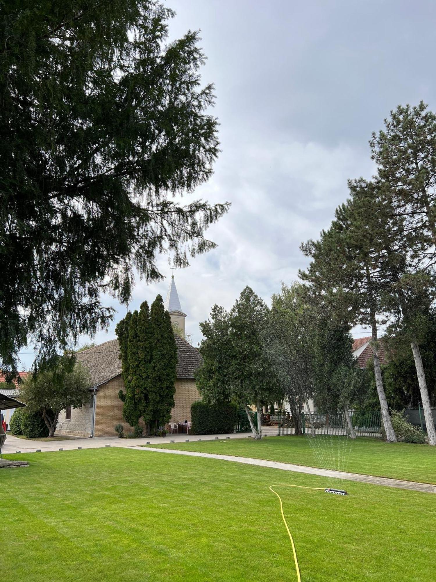 Bezdan Guesthouse Eksteriør bilde