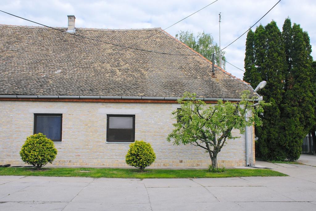Bezdan Guesthouse Eksteriør bilde